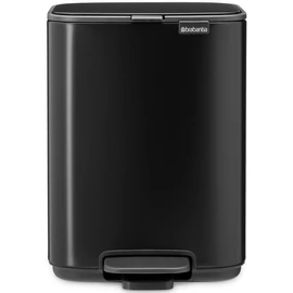 Brabantia Bo Pedal Bin pedálos hulladékgyűjtő szagmentesen záródó Soft-Close fedél, karcsú, négyzetes forma, műanyag tartály, 4L - A méret, acél, matt fekete - 237805