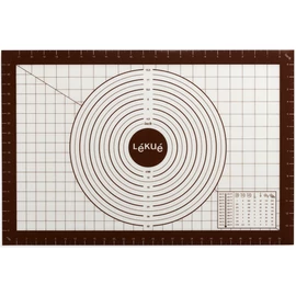 Lékué Non-stick Silicone Pastry Mat tapadásmentes szilikon nyújtólap, mérőskálával, csúszásmentes aljjal, 600x400mm, barna - 881343
