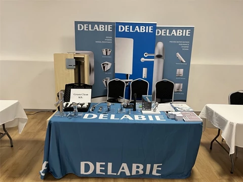 Sikeres szakmai nap a Lurdy Házban: Fókuszban az intelligens épületgépészet