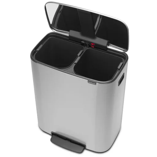 Két belső vödör -  2x30 literes térfogat.