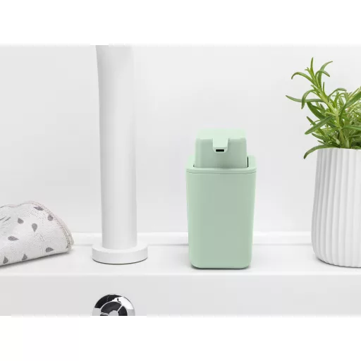 Szervezett - elfér a Brabantia Sink Organizerben.