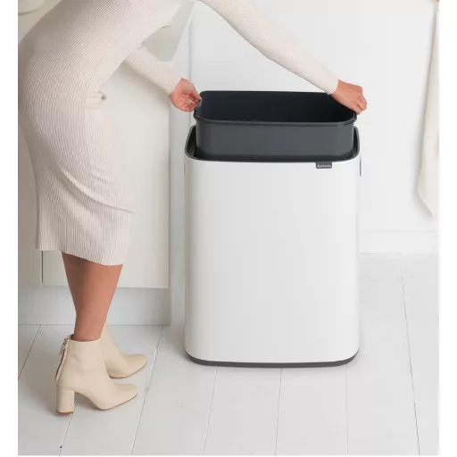 Kivehető 60L-es tartály