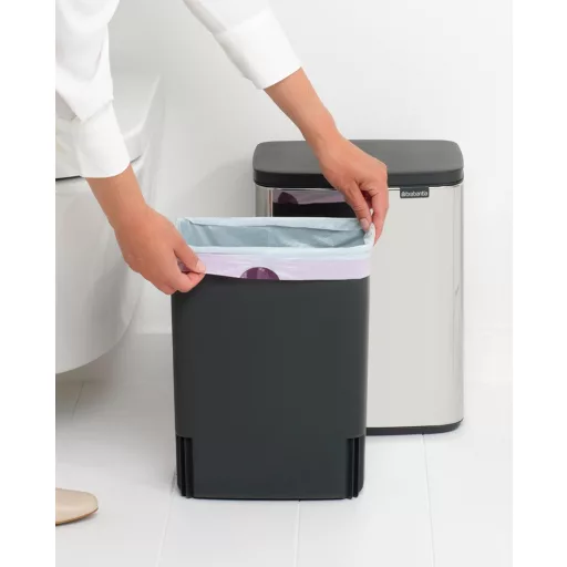 A Brabantia 230400 kukához a C színkóddal ellátott szemeteszsák passzol