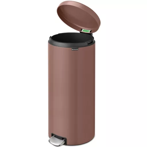 A G méretű PerfectFit szemeteszsák jelölés a fedél belsejében található.