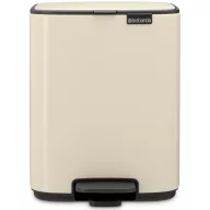   Brabantia Bo Pedal Bin pedálos hulladékgyűjtő szagmentesen záródó Soft-Close fedél, karcsú, négyzetes forma, műanyag tartály, 7L - B méret, acél, világos bézs - 237928