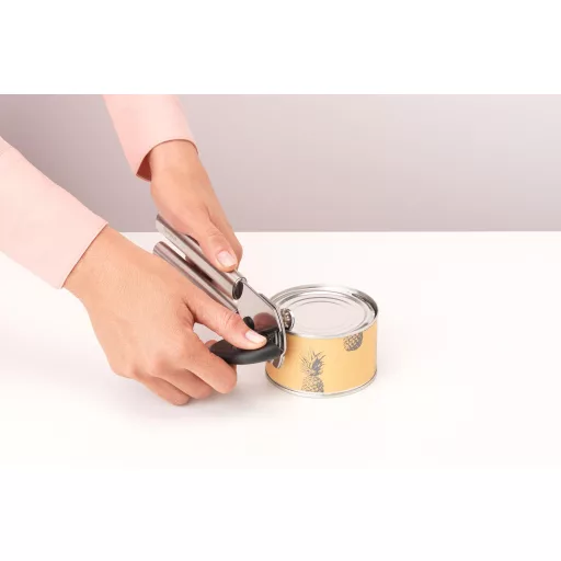 Brabantia Profile Nice & Handy konzervnyitó, nagy méretű forgófogantyú, tartós, erős, r.m. acél, selyem matt - 250187