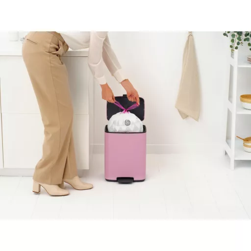 Tökéletes párosítás - mellékelt Brabantia PerfectFit szemeteszsák mintacsomag (C kód).