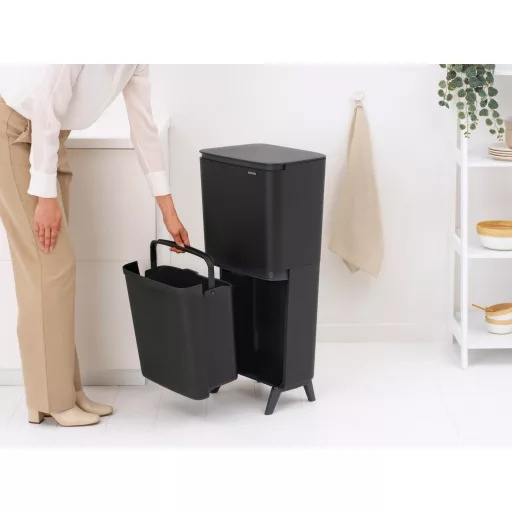 Brabantia SortUp Recycle Bin Hi 2 szintes szelektív hulladékgyűjtő torony lábakon, felhajtható fedéllel, 10+10+25L- J méret, műanyag, sötétszürke - 275043