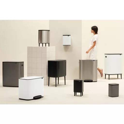 A Brabantia szemeteskuka kínálatában többféle szín, forma, méret közül választhat.