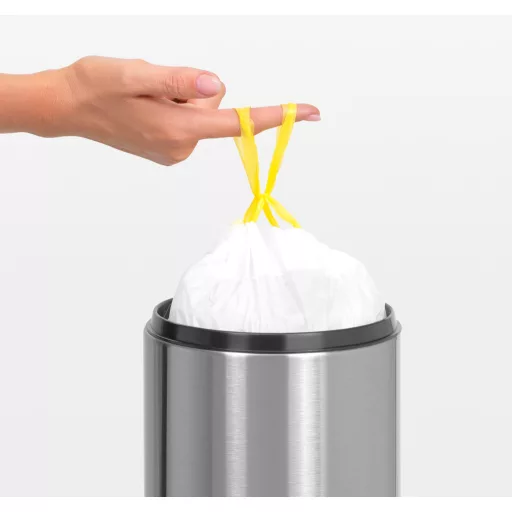 Használja méretpontos PerfectFit A méretű szemeteszsákkal.