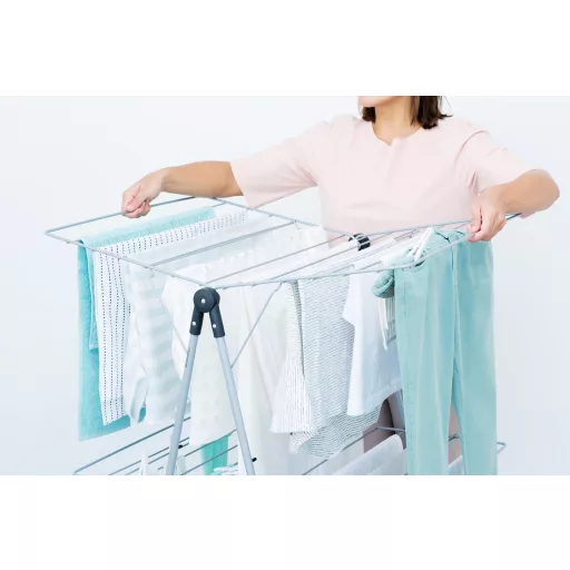 Könnyen állítható szárnymagasság.