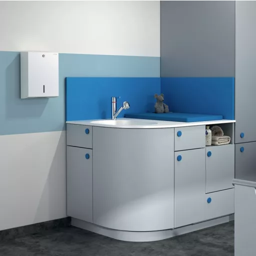DELABIE SECURITHERM álló termosztatikus mosdócsaptelep szekvenciális hőfokszabályzó keverőkarral, kihúzható öblítőfejjel