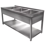   1400mm 3 medencés nagykonyhai mosogató 400x500x250mm medencékkel, lábra állítva, takaróköpennyel, polccal, r.m. acél