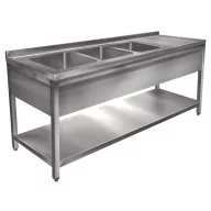   2400mm 3 medencés nagykonyhai mosogató jobb oldali csepegtetővel, 500x500x300mm medencékkel, lábra állítva, takaróköpennyel, polccal, r.m. acél
