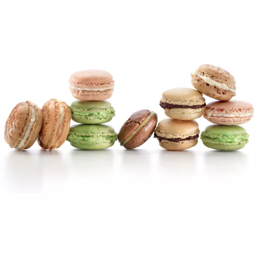 Fedezze fel a készlethez tartozó recepteket, amelyek segítségével Ön is könnyedén készíthet kifinomult és ízletes macaronokat otthonában.