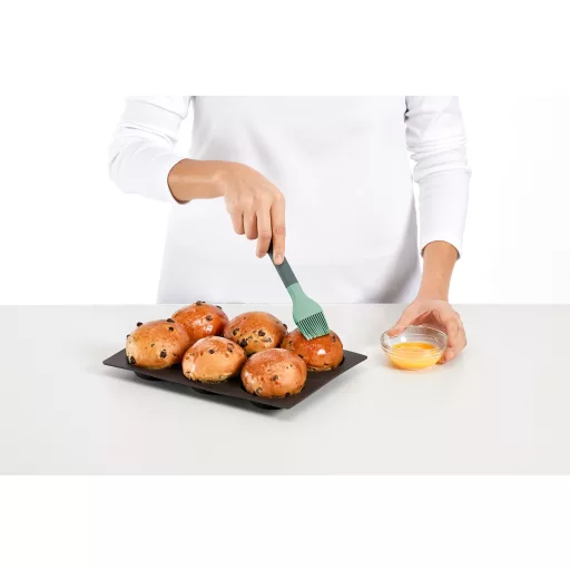 Karcmentes, és akár 220°C-ig hőálló.