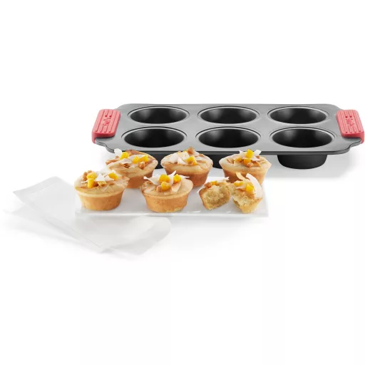 A kiváló minőségű szénacél alapanyag biztosítja az optimális hőeloszlást és a tartós hőmegtartást, így az Ön muffinjai minden alkalommal egyenletesen átsültek és tökéletes állag