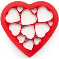   Lékué Puzzle Hearts Cookie Cutter szív alakú puzzle sütemény kiszúró forma, 12db szív alakú sütihez, műanyag, piros - 887529