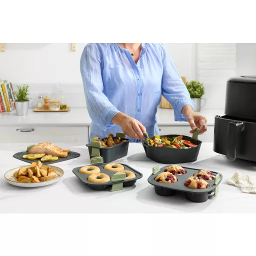 Mindig viseljen védőkesztyűt vagy védőkesztyűt az égési sérülések kockázatának teljes elkerülése érdekében.