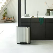 Bo pedálos szelektív kukák 2x30L