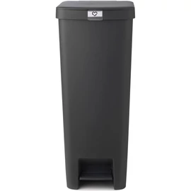 Brabantia StepUp pedálos kuka hulladéktípus jelölő ablakkal, lecsapódásgátló fedél, 40L - L méret, 91% újrahasznosított műanyag, sötétszürke - 800023